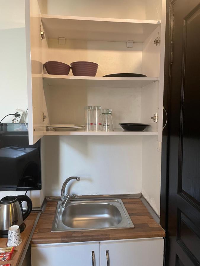 Mates Istiklal Suites Istanbul Exterior foto