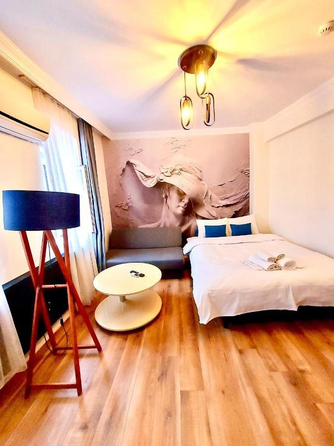 Mates Istiklal Suites Istanbul Exterior foto